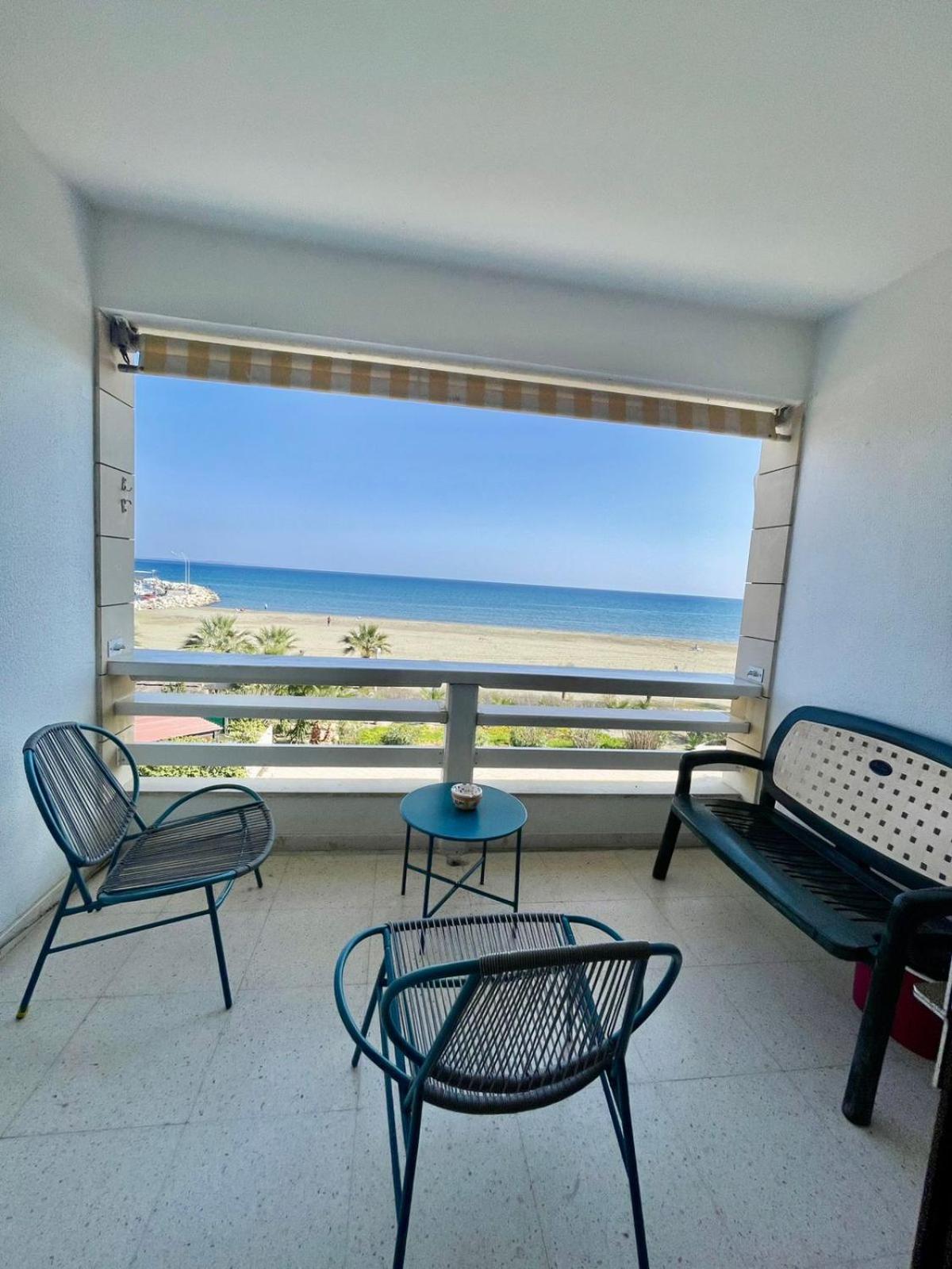 Sea View Suite In Makenzy Larnaca Exterior photo