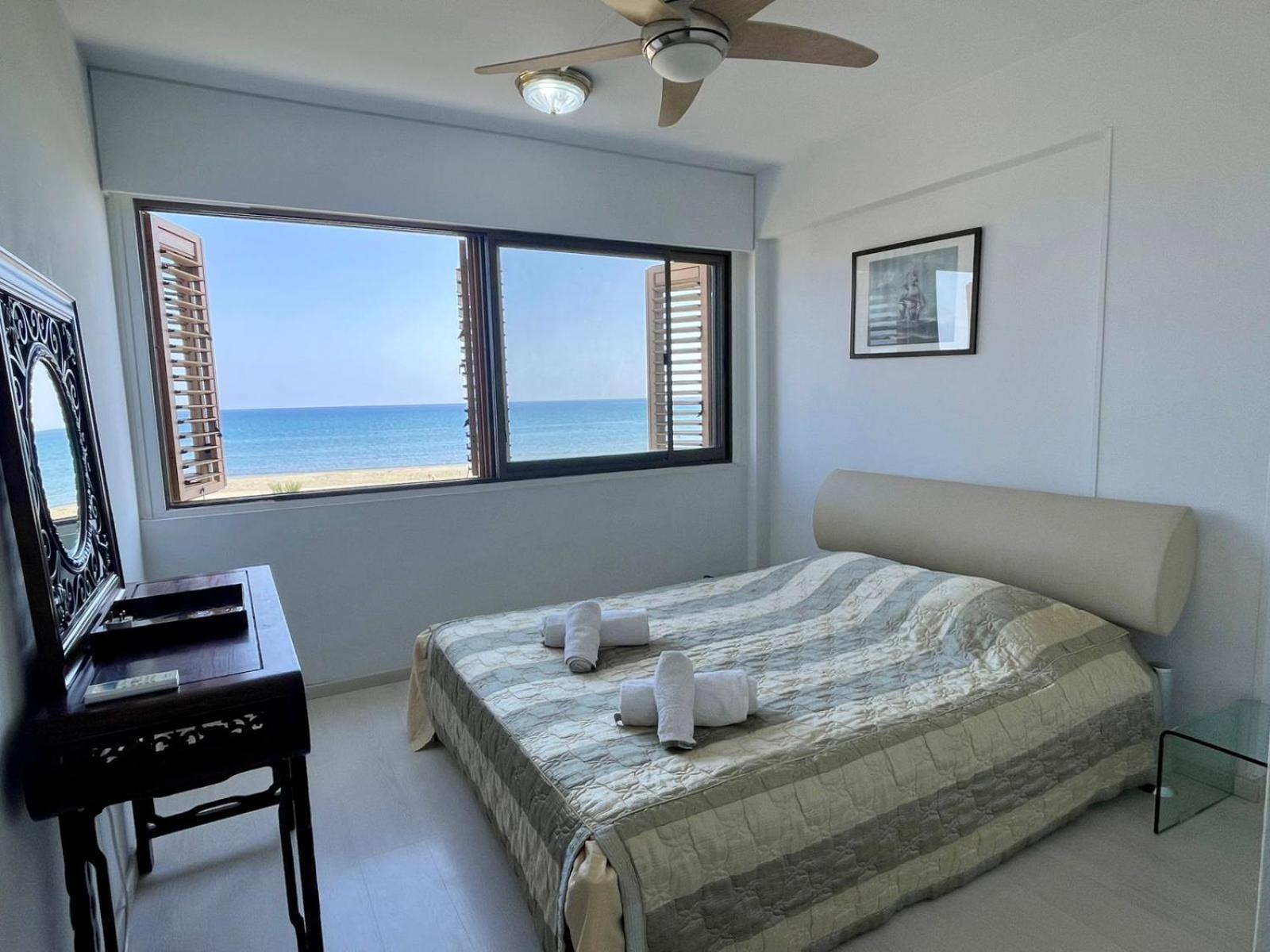 Sea View Suite In Makenzy Larnaca Exterior photo